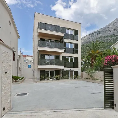 Magic Stone Gasthuis